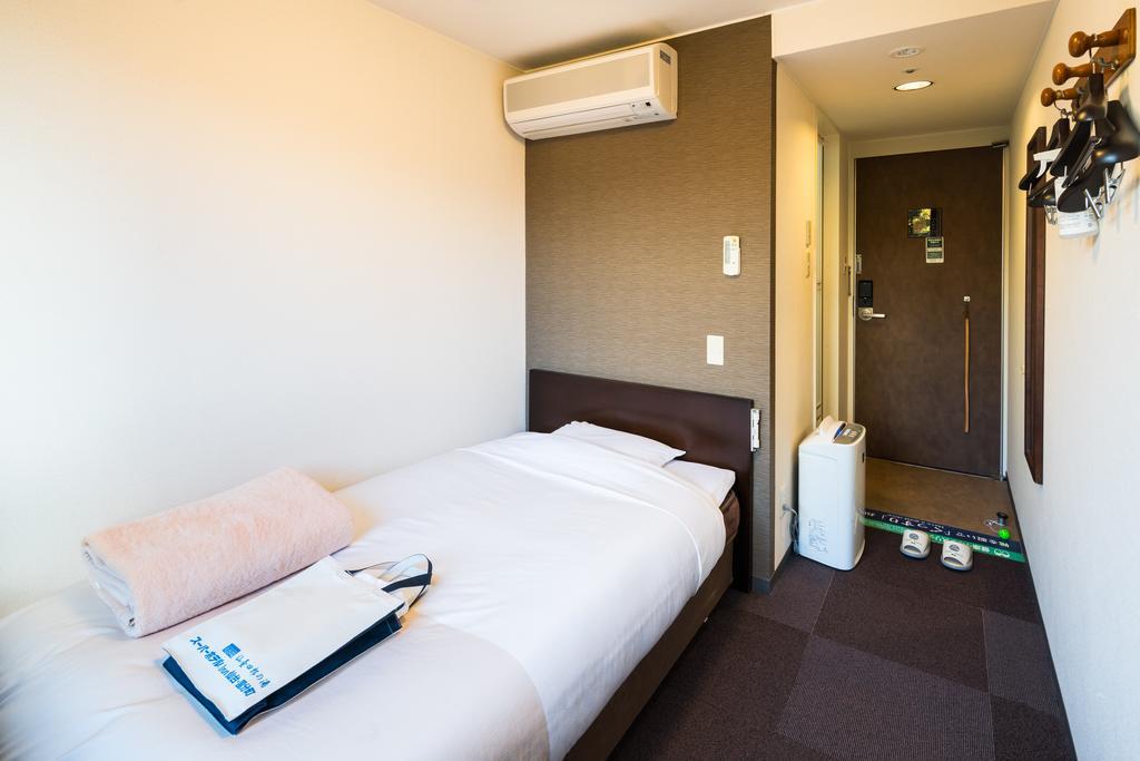 Super Hotel Inn Sendai Kokubuncho Habitación foto